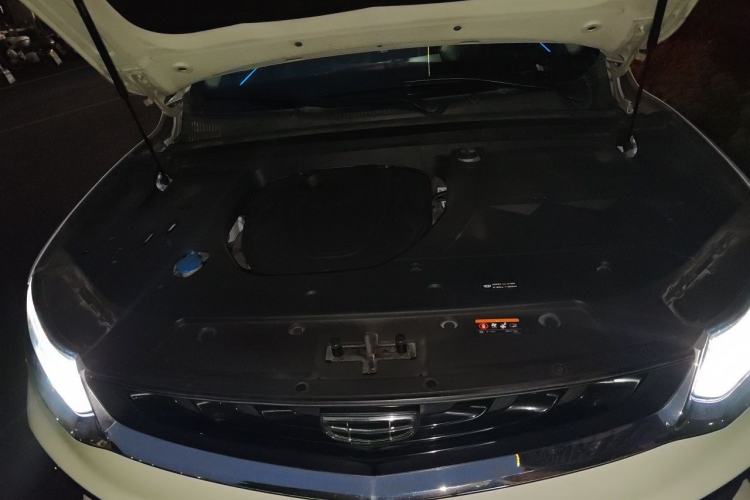 Used Geely Auto Monjaro 2020 High-Energy Edition 300T Yáoxīngzhě Engine Bay