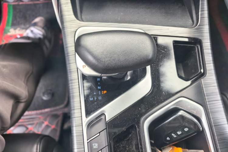 Used Geely Auto Monjaro 2020 High-Energy Edition 350T Yáoxīngzhě Gear Lever