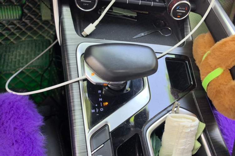 Used Geely Auto Monjaro 2020 High-Energy Edition 350T Yáoxīngzhě Gear Lever