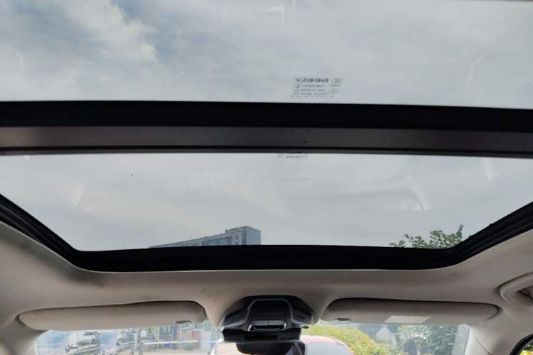Used Geely Auto Monjaro 2020 High-Energy Edition 300T Yáoxīngzhě Headliner