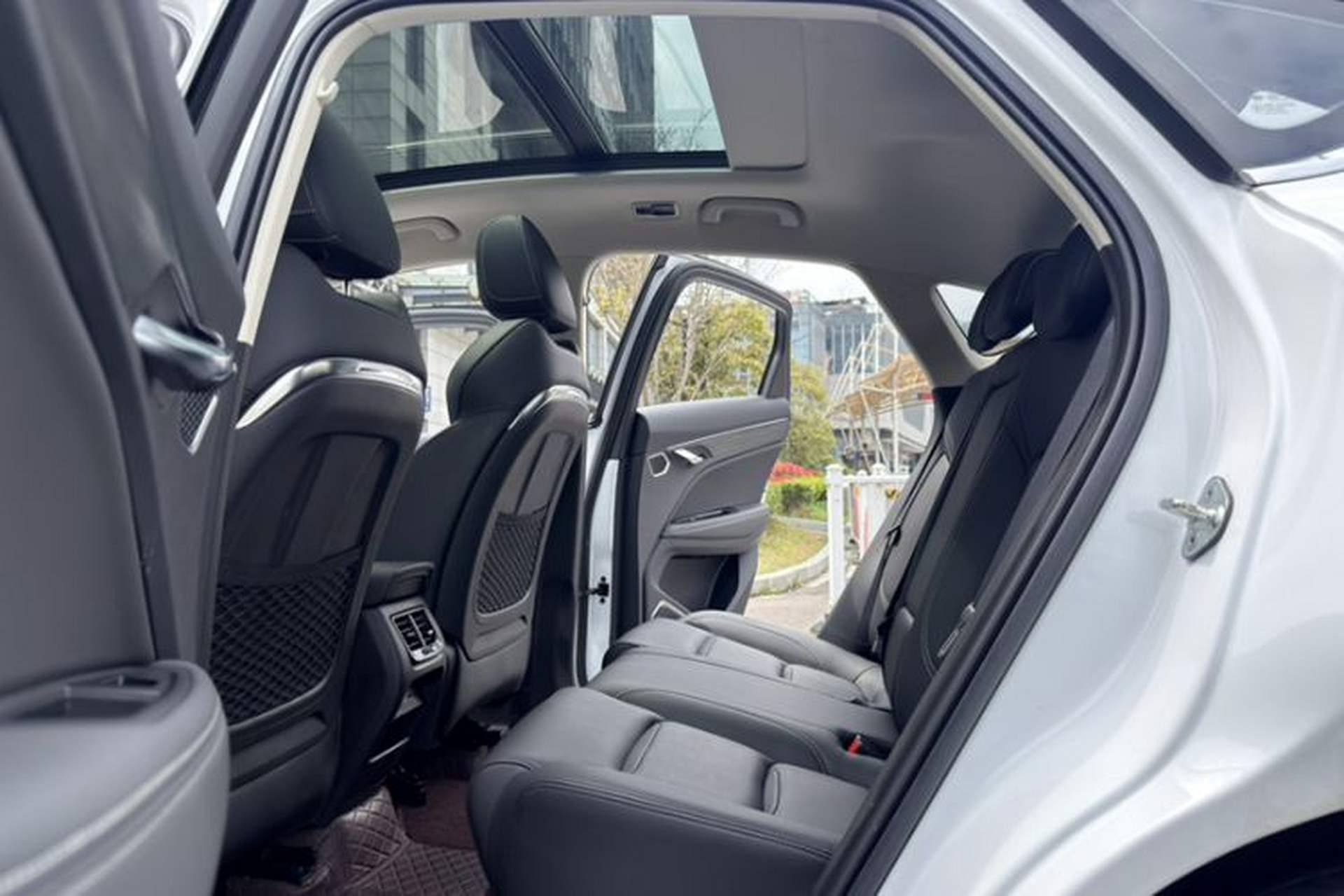 Used Geely Auto Monjaro 2020 High-Energy Edition 350T Yáoxīngzhě Interior 5
