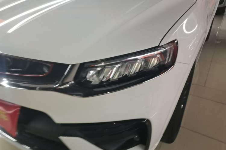 Used Geely Auto Monjaro 2020 High-Energy Edition 350T Yáoxīngzhě Left Front Headlight