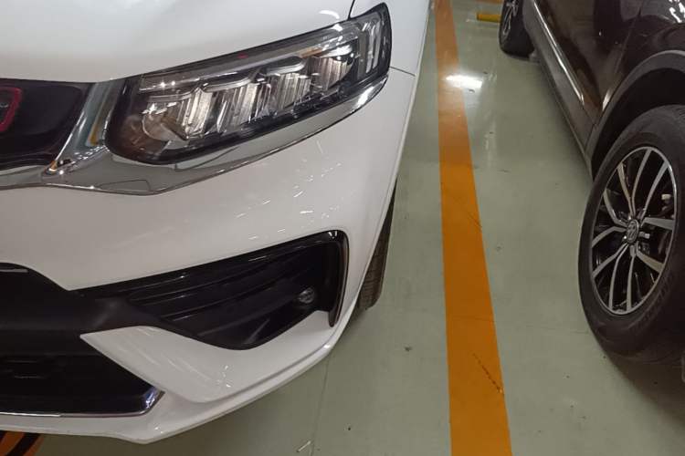 Used Geely Auto Monjaro 2020 High-Energy Edition 350T Yáoxīngzhě Left Front Headlight