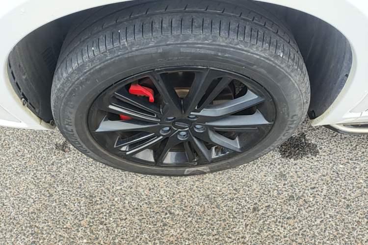 Used Geely Auto Monjaro 2020 High-Energy Edition 350T Yáoxīngzhě Left Front Wheel Hub