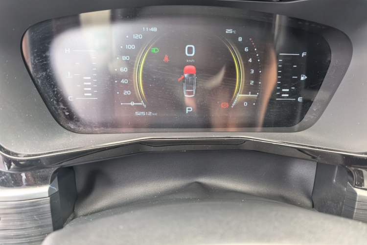 Used Geely Auto Monjaro 2020 High-Energy Edition 350T Yáoxīngzhě Odometer Close Up