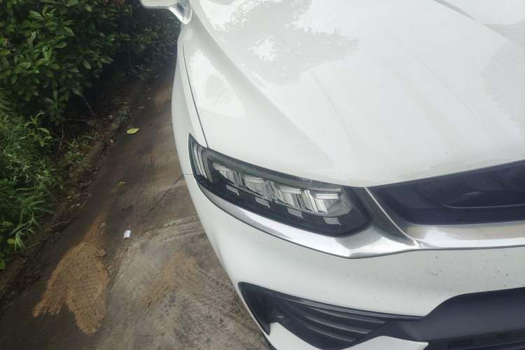 Used Geely Auto Monjaro 2020 High-Energy Edition 300T Yáoxīngzhě Right Front Headlight