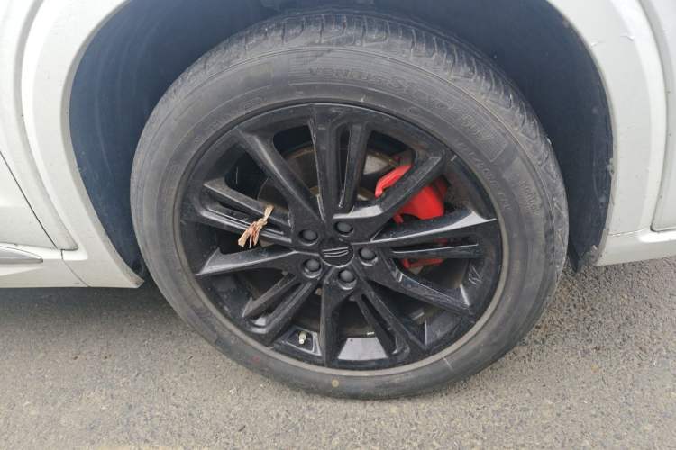 Used Geely Auto Monjaro 2020 High-Energy Edition 350T Yáoxīngzhě Right Front Wheel Hub