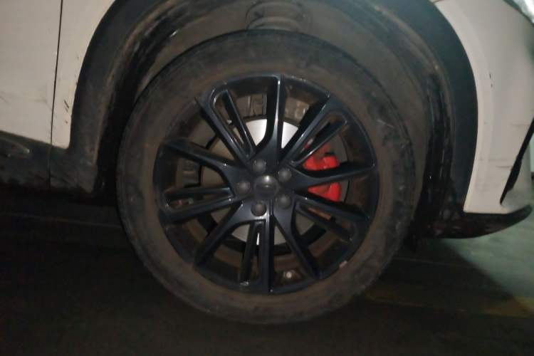 Used Geely Auto Monjaro 2020 High-Energy Edition 300T Yáoxīngzhě Right Front Wheel Hub