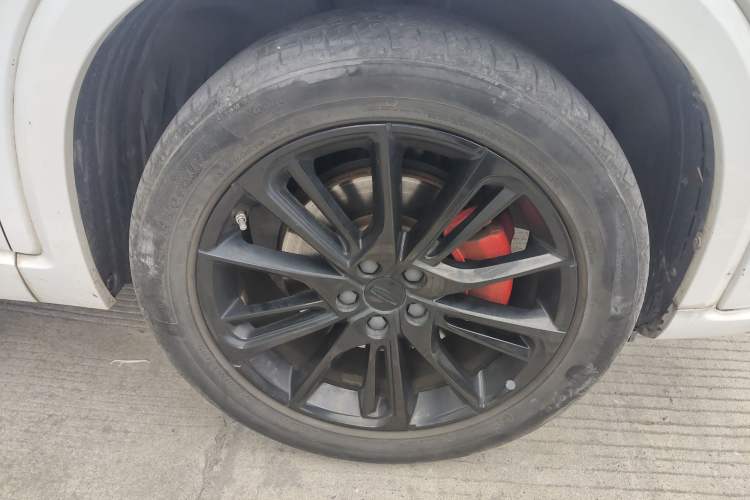 Used Geely Auto Monjaro 2020 High-Energy Edition 350T Yáoxīngzhě Right Front Wheel Hub