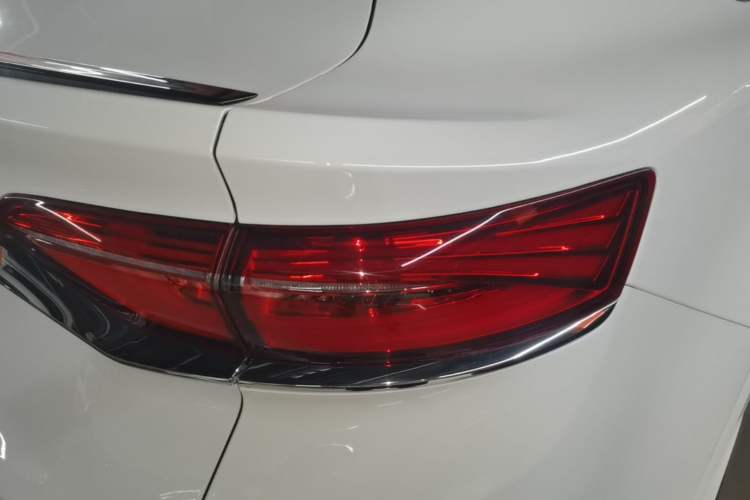 Used Geely Auto Monjaro 2020 High-Energy Edition 350T Yáoxīngzhě Right Rear Taillight