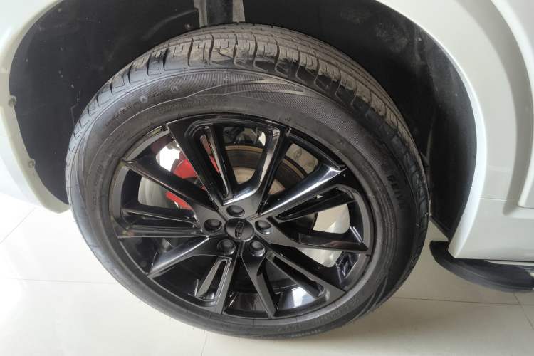Used Geely Auto Monjaro 2020 High-Energy Edition 350T Yáoxīngzhě Right Rear Wheel Hub