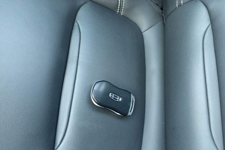 Used Geely Auto Monjaro 2020 High-Energy Edition 350T Yáoxīngzhě Vehicle Key