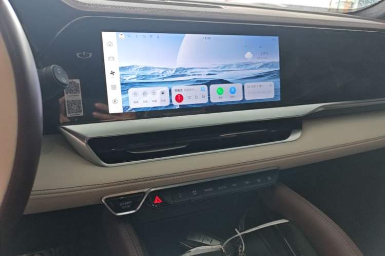 Used Geely Auto Monjaro L 2021 2.0TD DCT EVO Two-Wheel Drive Prestige Version Audio And AC Panel