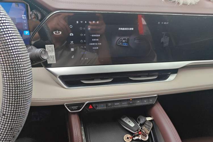 Used Geely Auto Monjaro L 2021 2.0TD DCT EVO Two-Wheel Drive Prestige Version Audio And AC Panel