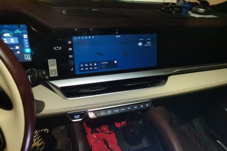 Used Geely Auto Monjaro L 2021 2.0TD DCT EVO Two-Wheel Drive Prestige Version Audio And AC Panel