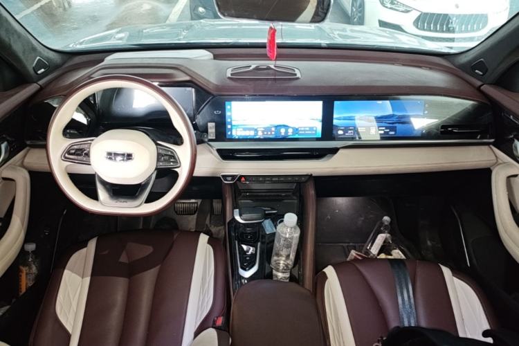 Used Geely Auto Monjaro L 2021 2.0TD DCT EVO Two-Wheel Drive Smart Luxury Version Center Console