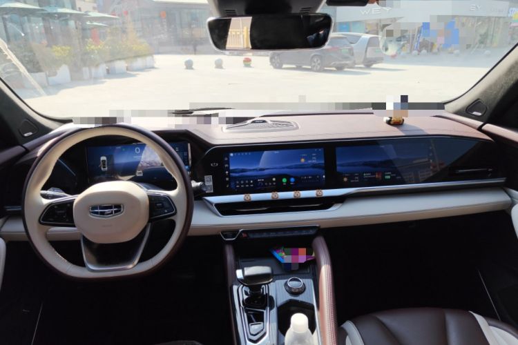 Used Geely Auto Monjaro L 2021 2.0TD DCT EVO Two-Wheel-Drive Flagship Version Center Console