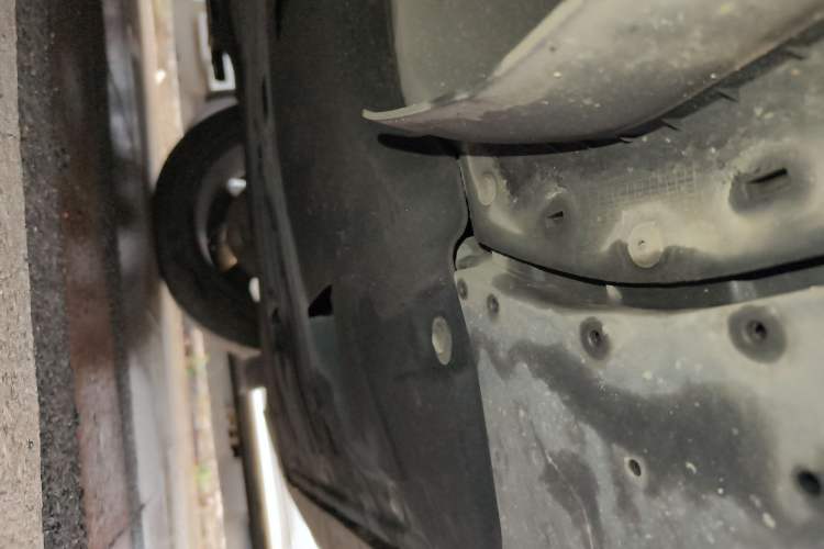Used Geely Auto Monjaro L 2021 2.0TD DCT EVO Two-Wheel Drive Prestige Version Chassis Front
