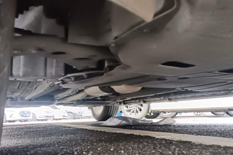 Used Geely Auto Monjaro L 2021 2.0TD DCT EVO Two-Wheel Drive Smart Luxury Version Chassis Front Right