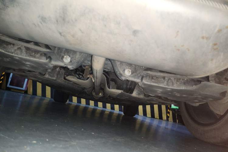 Used Geely Auto Monjaro L 2021 2.0TD DCT EVO Two-Wheel Drive Prestige Version Chassis Rear