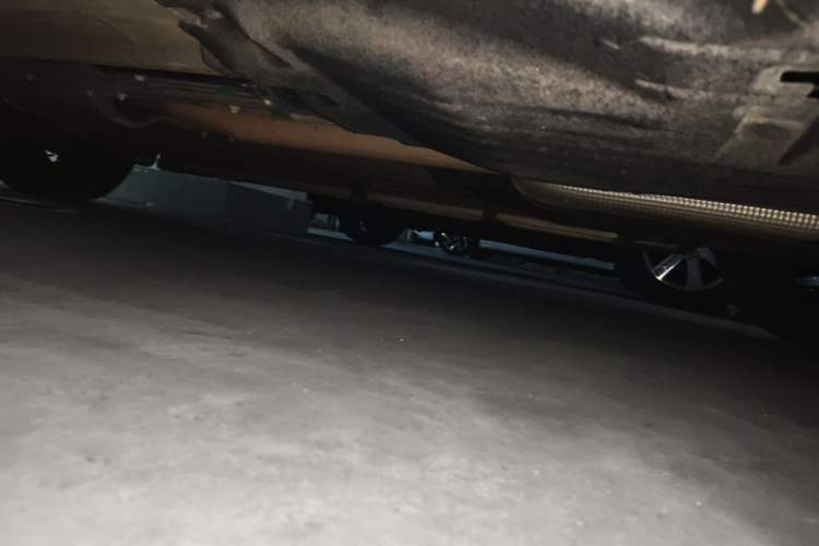 Used Geely Auto Monjaro L 2021 2.0TD DCT EVO Two-Wheel-Drive Flagship Version Chassis Rear Left