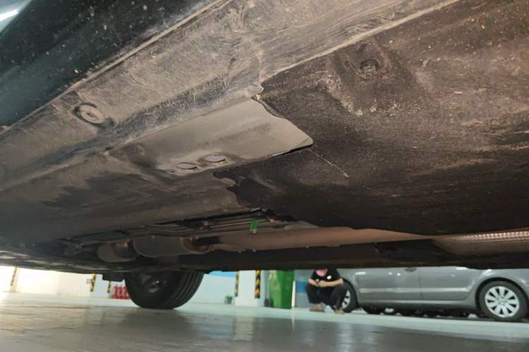 Used Geely Auto Monjaro L 2021 2.0TD DCT EVO Two-Wheel Drive Smart Luxury Version Chassis Rear Left