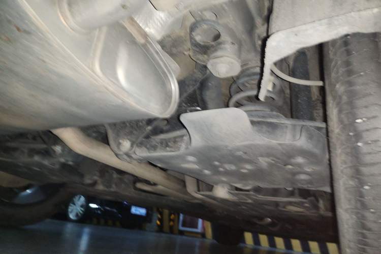 Used Geely Auto Monjaro L 2021 2.0TD DCT EVO Two-Wheel Drive Prestige Version Chassis Rear Right