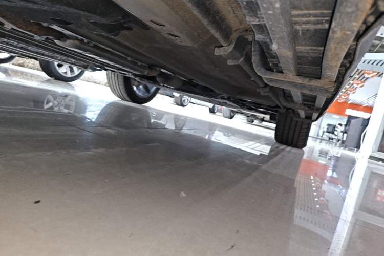 Used Geely Auto Monjaro L 2021 2.0TD High-Power Automatic All-Wheel-Drive Flagship Version Chassis Rear Right