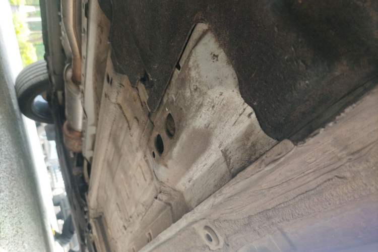 Used Geely Auto Monjaro L 2021 2.0TD DCT EVO Two-Wheel Drive Prestige Version Chassis Rear Right