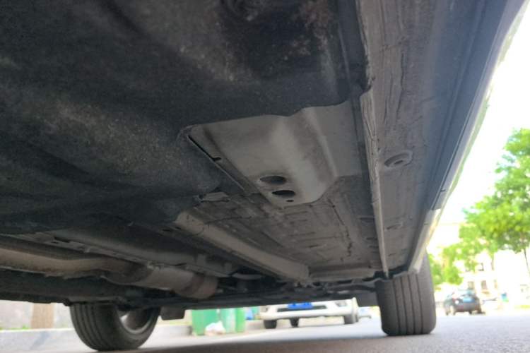 Used Geely Auto Monjaro L 2021 2.0TD DCT EVO Two-Wheel Drive Prestige Version Chassis Rear Right