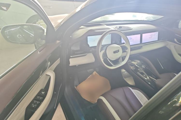 Used Geely Auto Monjaro L 2021 2.0TD High-Power Automatic All-Wheel-Drive Flagship Version Driver Seat