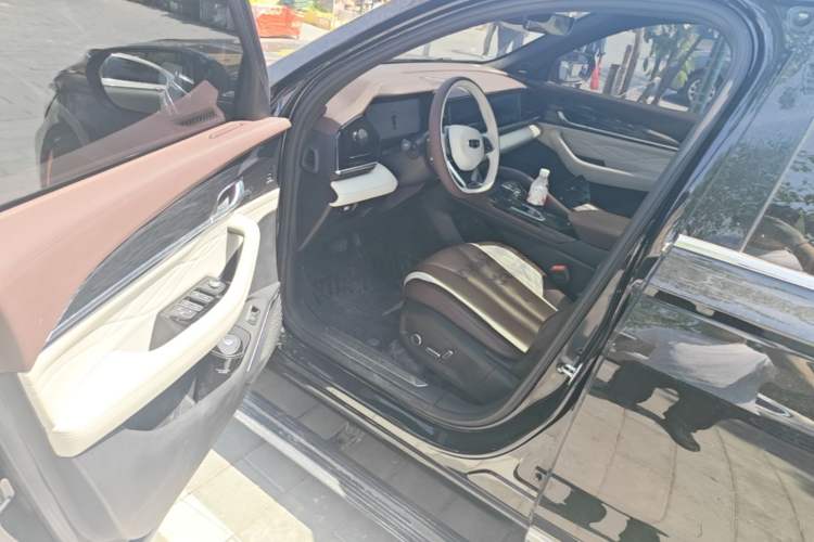 Used Geely Auto Monjaro L 2021 2.0TD DCT EVO Two-Wheel Drive Smart Luxury Version Driver Seat