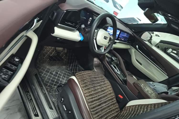 Used Geely Auto Monjaro L 2021 2.0TD DCT EVO Two-Wheel Drive Smart Luxury Version Driver Seat