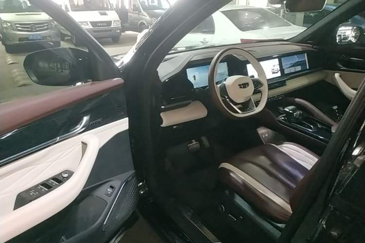 Used Geely Auto Monjaro L 2021 2.0TD DCT EVO Two-Wheel Drive Smart Luxury Version Driver Seat