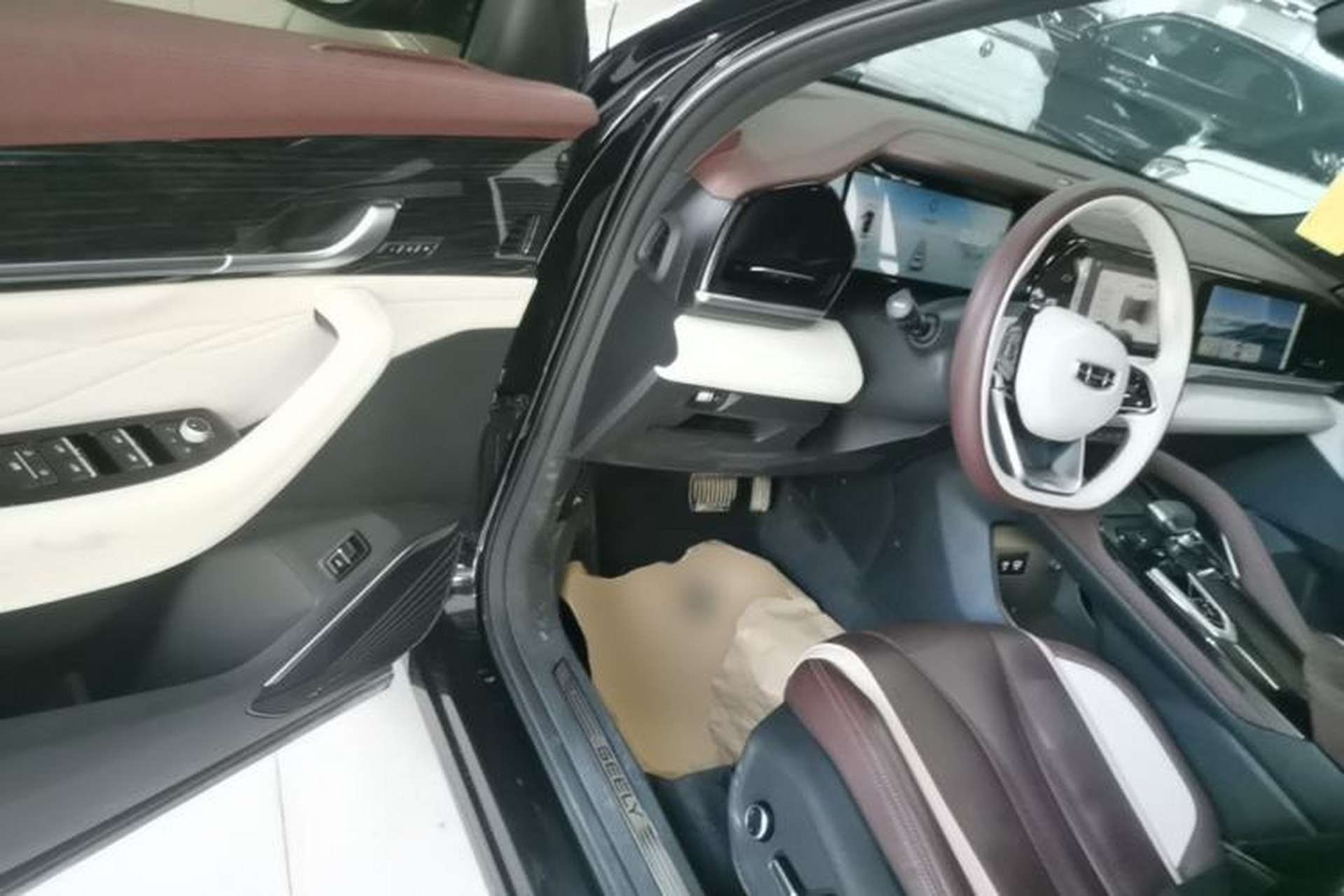 Used Geely Auto Monjaro L 2021 2.0TD DCT EVO Two-Wheel Drive Prestige Version Driver Seat