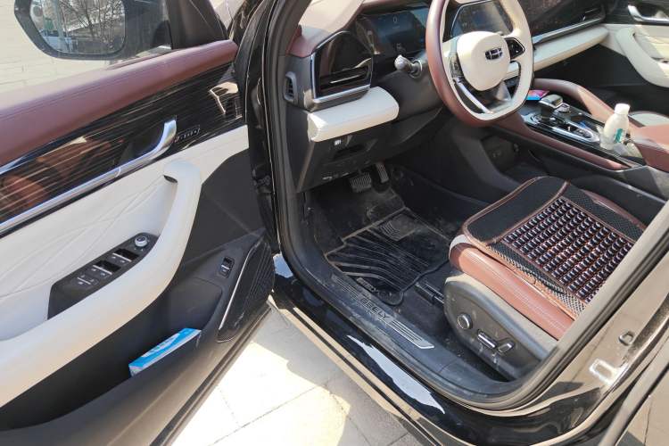 Used Geely Auto Monjaro L 2021 2.0TD DCT EVO Two-Wheel-Drive Flagship Version Driver Seat