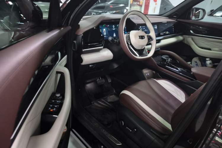 Used Geely Auto Monjaro L 2021 2.0TD High-Power Automatic All-Wheel-Drive Flagship Version Driver Seat