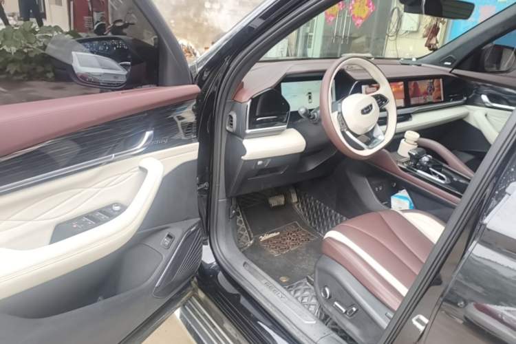Used Geely Auto Monjaro L 2021 2.0TD High-Power Automatic All-Wheel-Drive Flagship Version Driver Seat