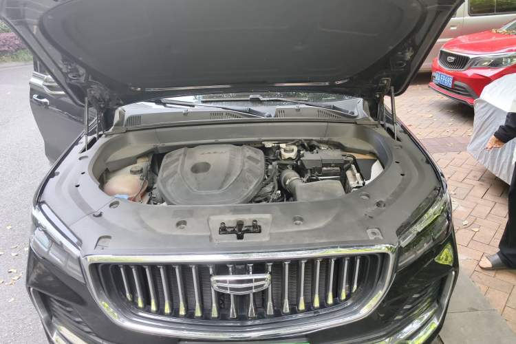 Used Geely Auto Monjaro L 2021 2.0TD DCT EVO Two-Wheel Drive Smart Luxury Version Engine Bay