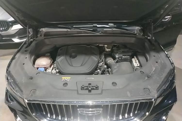 Used Geely Auto Monjaro L 2021 2.0TD DCT EVO Two-Wheel Drive Smart Luxury Version Engine Bay