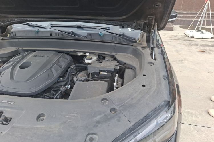 Used Geely Auto Monjaro L 2021 2.0TD High-Power Automatic All-Wheel Drive Luxury Version Engine Bay Left