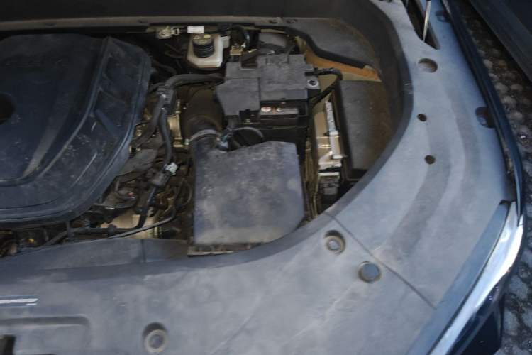 Used Geely Auto Monjaro L 2021 2.0TD DCT EVO Two-Wheel Drive Smart Luxury Version Engine Bay Left