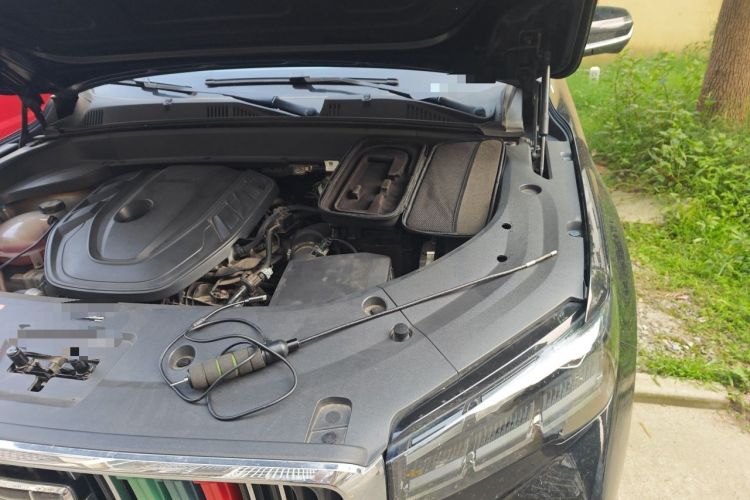 Used Geely Auto Monjaro L 2021 2.0TD DCT EVO Two-Wheel Drive Prestige Version Engine Bay Left