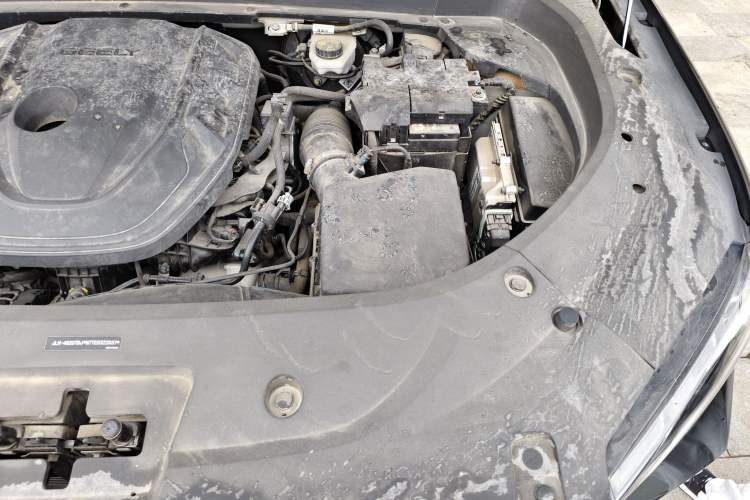 Used Geely Auto Monjaro L 2021 2.0TD DCT EVO Two-Wheel Drive Smart Luxury Version Engine Bay Left