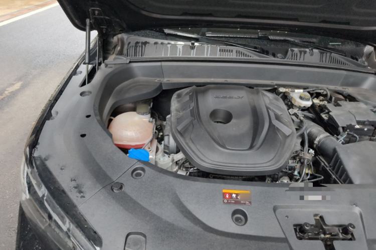 Used Geely Auto Monjaro L 2021 2.0TD DCT EVO Two-Wheel Drive Prestige Version Engine Bay Right
