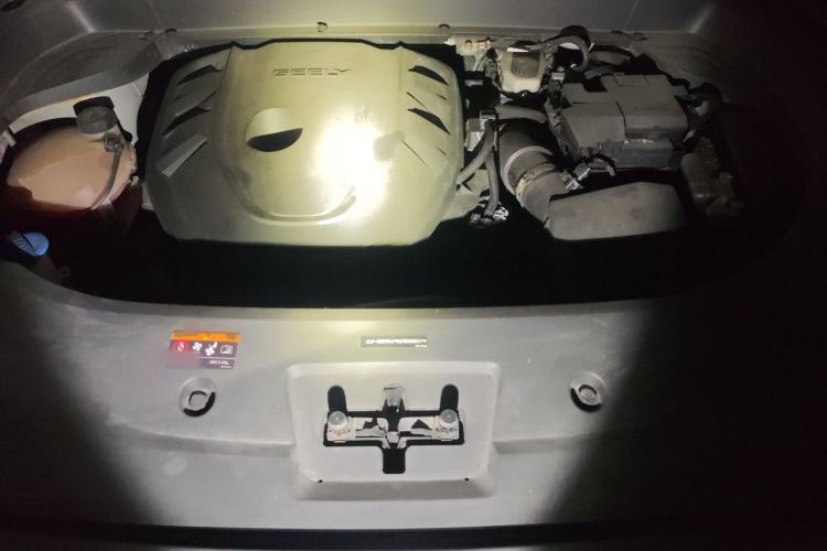 Used Geely Auto Monjaro L 2021 2.0TD DCT EVO Two-Wheel Drive Smart Luxury Version Engine Bay