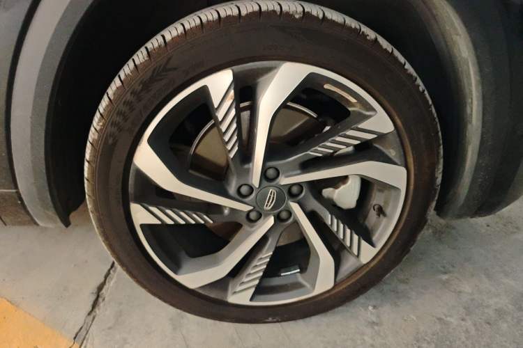 Used Geely Auto Monjaro L 2021 2.0TD High-Power Automatic All-Wheel-Drive Flagship Version Exterior 1