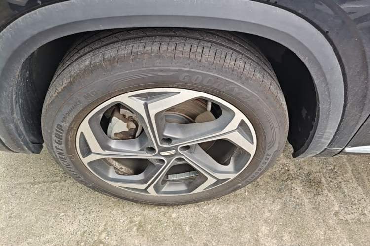 Used Geely Auto Monjaro L 2021 2.0TD DCT EVO Two-Wheel Drive Prestige Version Exterior 4