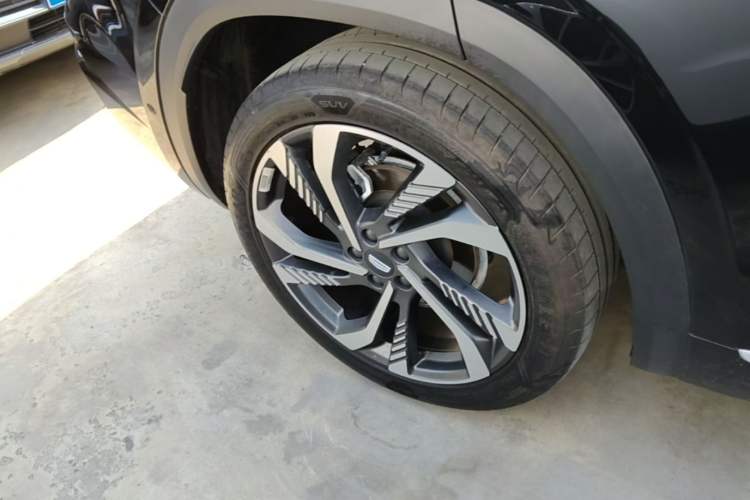 Used Geely Auto Monjaro L 2021 2.0TD High-Power Automatic All-Wheel-Drive Flagship Version Exterior 5