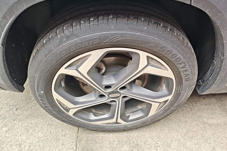 Used Geely Auto Monjaro L 2021 2.0TD DCT EVO Two-Wheel Drive Prestige Version Exterior 5